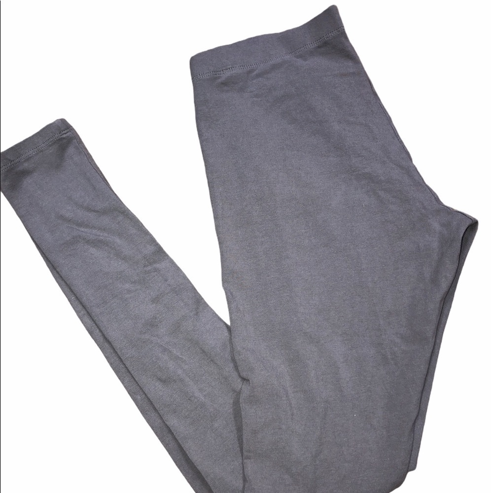 VICTORIAS SECRET size small cozy leggings